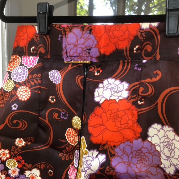 Stunning floral full-length skirt - Picture 4 of 11